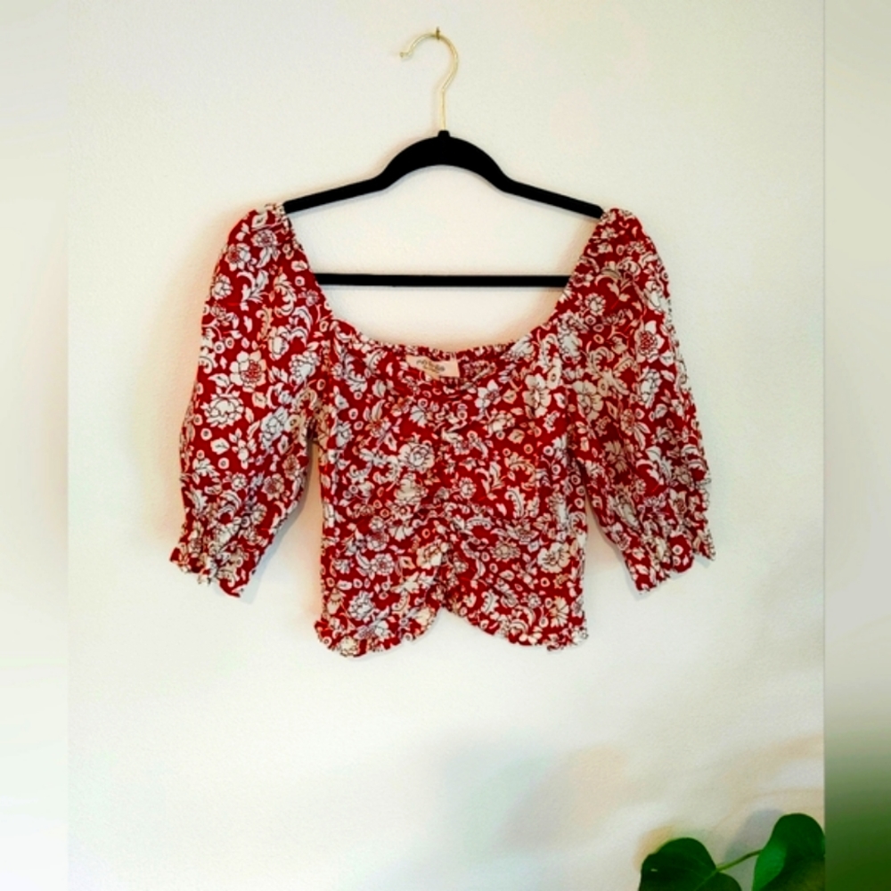 Floral crop top